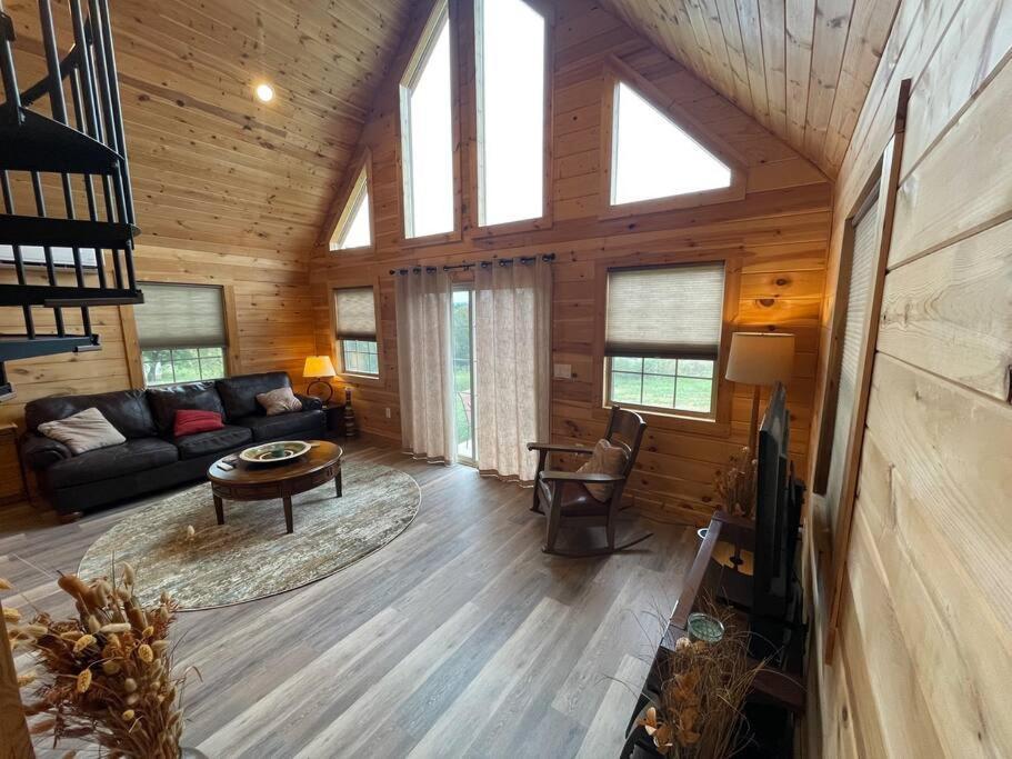 Cozy 1 Bedroom Cabin In The Heart Of Jonesborough Exterior photo